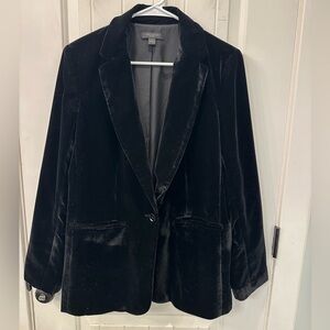 Ann Taylor Black Velvet Blazer Jacket Size 12 EUC Office Cocktail Date Night